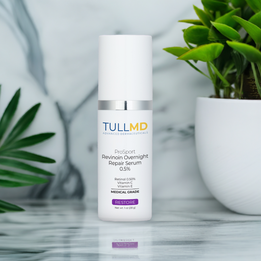 ProSport Revinoin Overnight Repair Serum contains Retinol plus Vitamin C and Vitamin E.