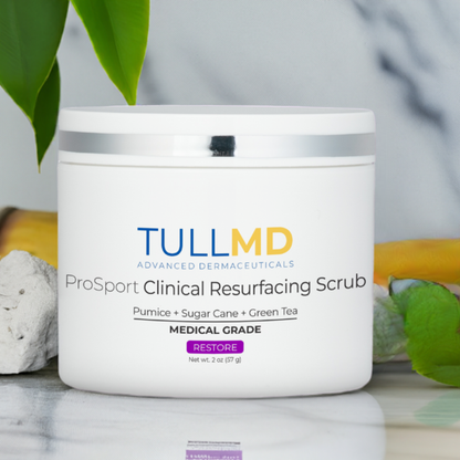 ProSport Clinical Resurfacing Scrub provides a gentle, physical exfoliation to help reveal healthy, younger looking skin.